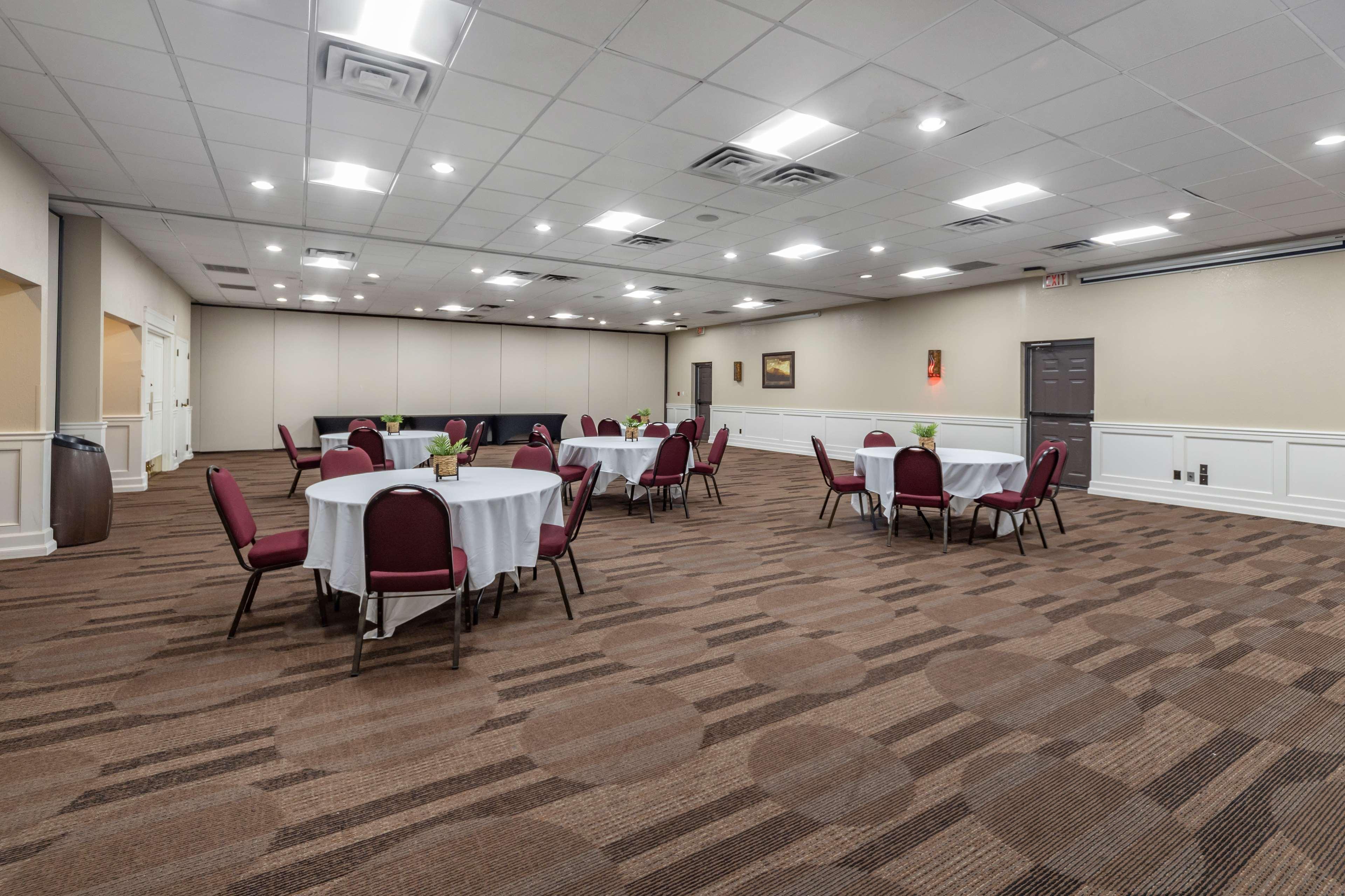 Best Western Plus Saddleback Inn And Conference Center Oklahoma City Eksteriør bilde